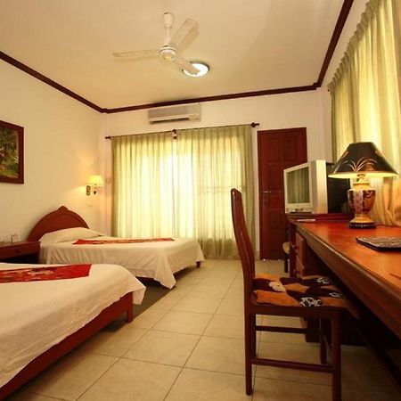 Vansana Hotel Vang Vieng Dış mekan fotoğraf
