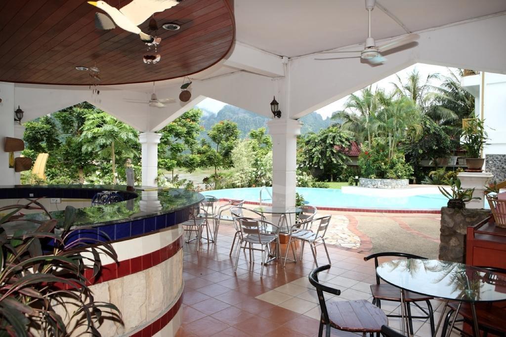 Vansana Hotel Vang Vieng Dış mekan fotoğraf